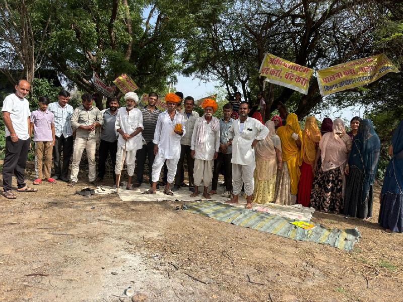 जालिया गाँव में किसानों का 290 दिनों से जारी आंदोलन एक निर्णायक मोड़ पर है, सरकार तुरंत हस्तक्षेप करे, अन्यथा किसान कभी भी आत्महत्या कर सकते हैं ?        